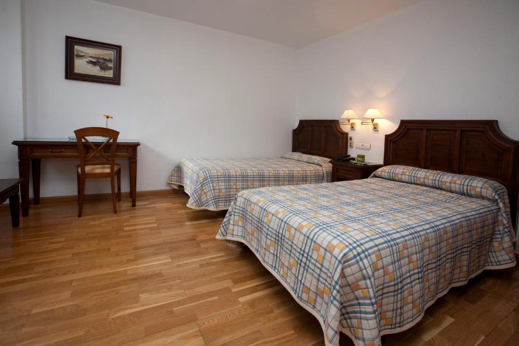 Hotel Avenida Екла Экстерьер фото